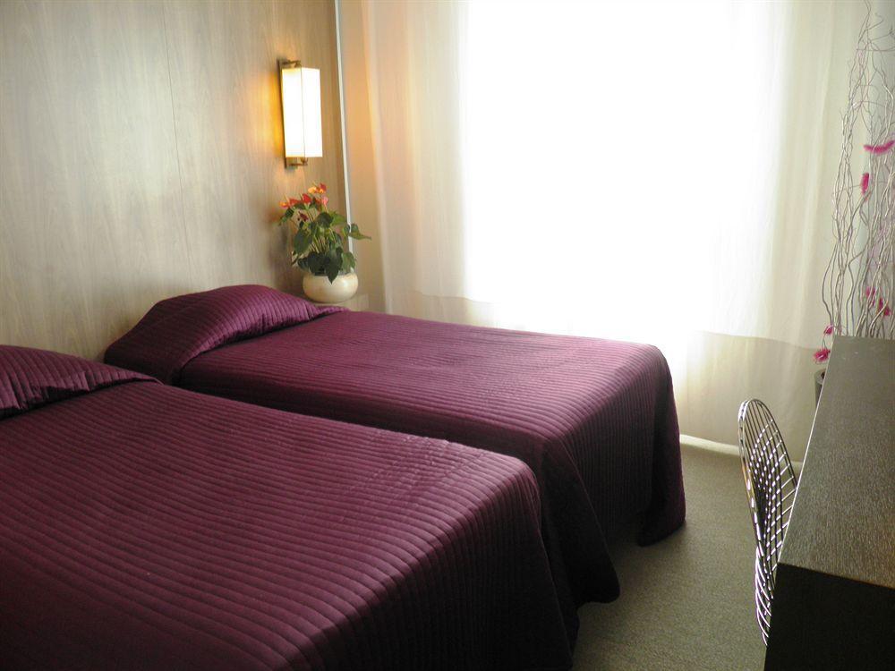 Bliss Hotel Cogolin Esterno foto